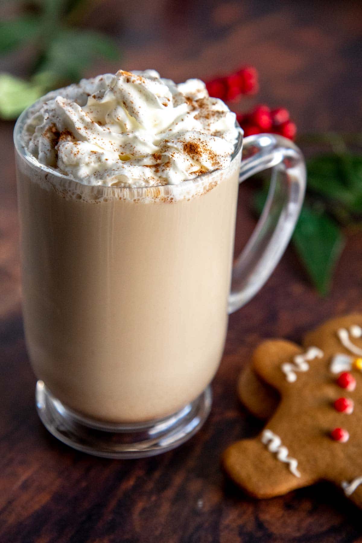 Homemade Gingerbread Latte (Sweet & Spicy)