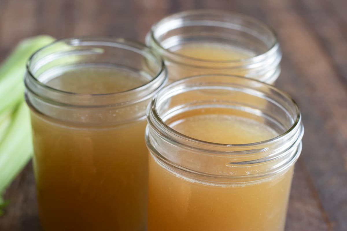 chicken stock in mason jars