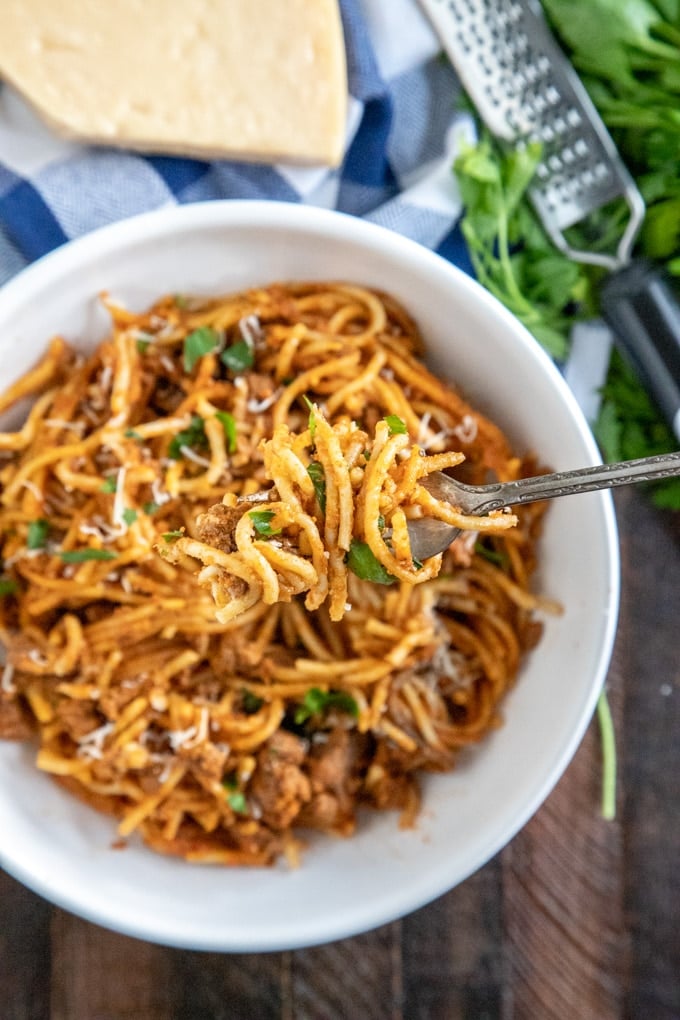Instant Pot Spaghetti – family dinner, FAST!