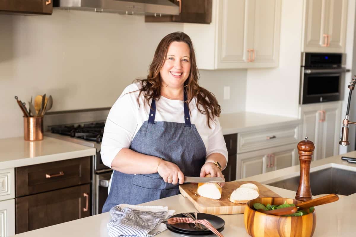 Kylee Cooks in the kitchen