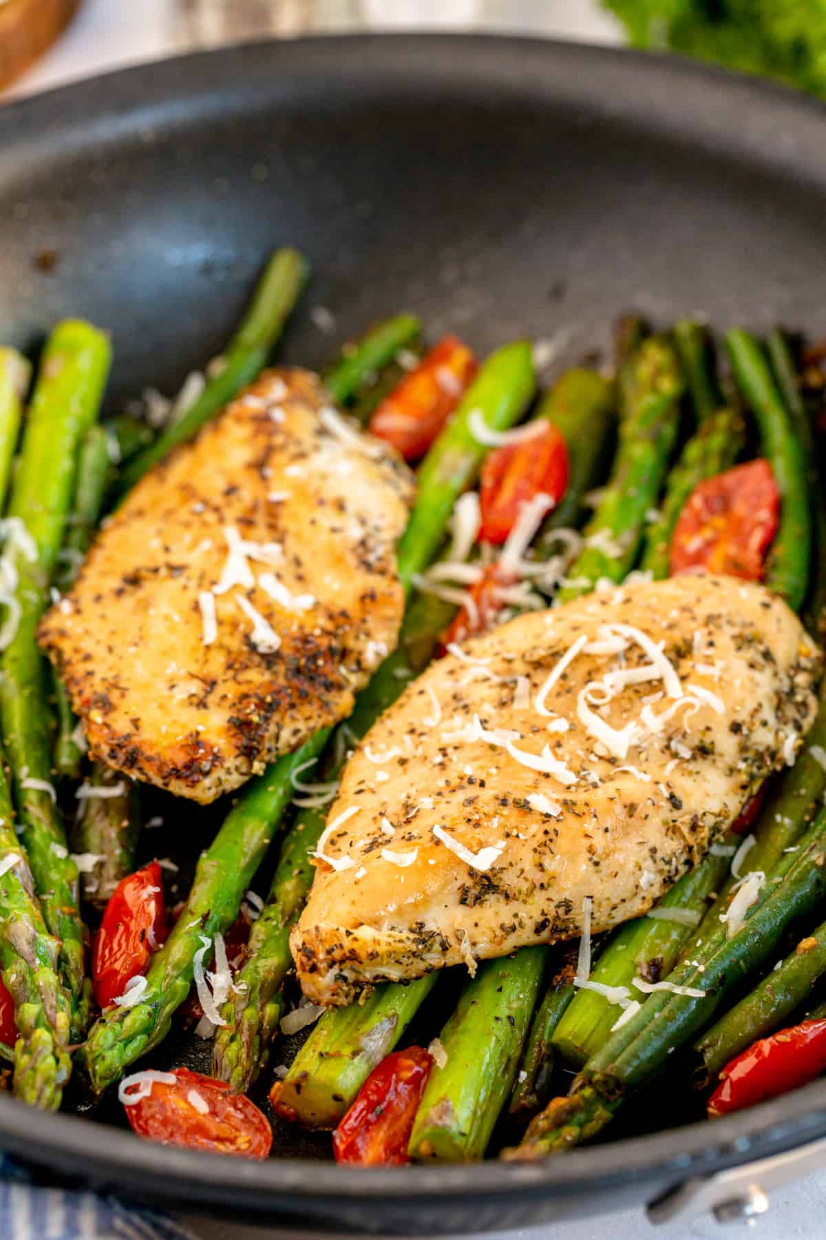 Low Carb Chicken Dinner in a Skillet