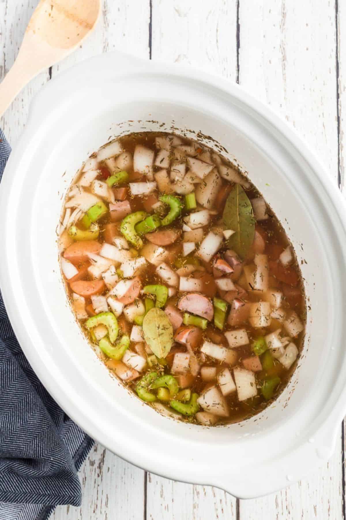 ingredients for red beans and rice in the crockpot