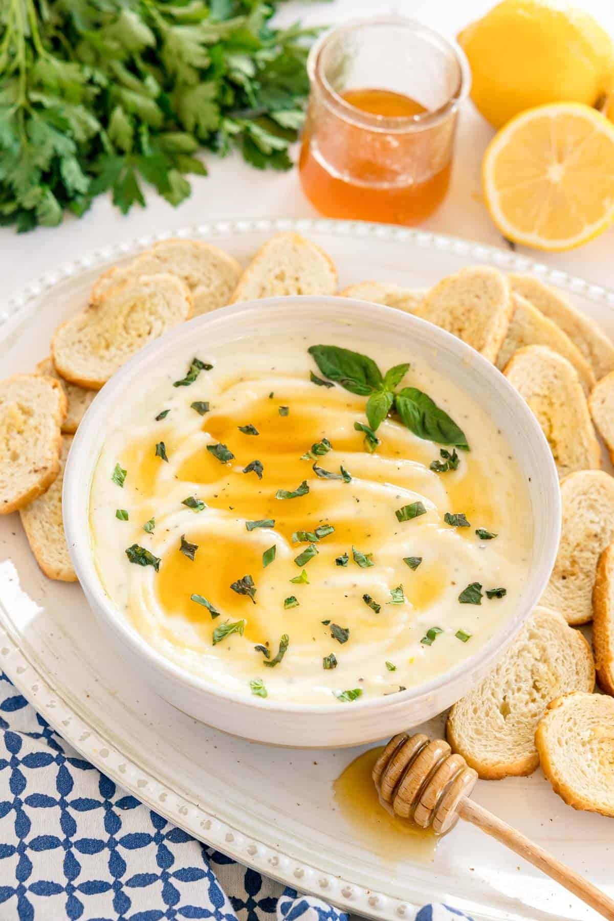 Easy Whipped Ricotta Dip (Creamy Party Dip)